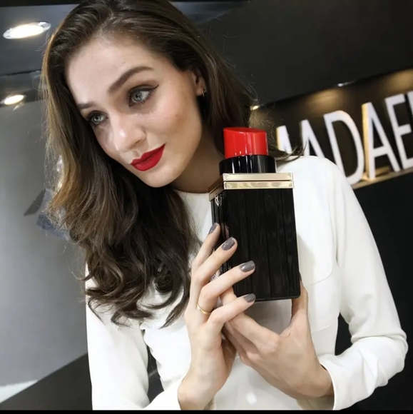 NEW Chic Mini Red Lipstick Shaped Crossbody Handbag - Picture 7 of 7